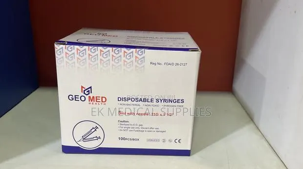 5ml Syringes With Needle · Photo 1