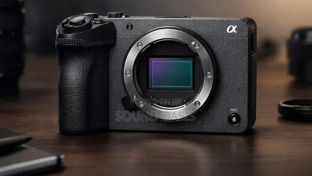Sony FX30 Digital Cinema Camera PLUS KIT · Photo 1