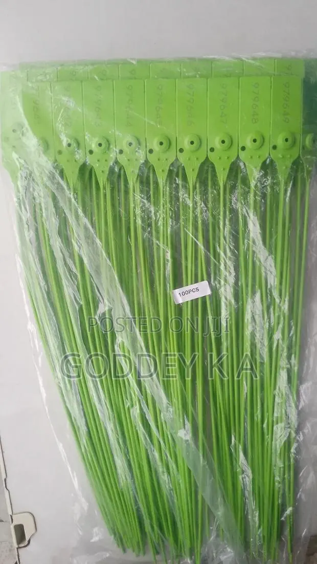 Plastic Seals · Photo 1