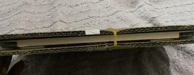 MacBook Air M1 2020 Replacement Screen · Photo 1