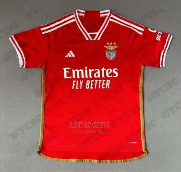 23/24 Benfica Home Jersey · Photo 1