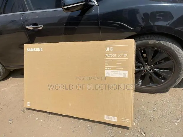 Crystal Processor Ultra Hdr10+ Pro 55inches Samsung Television · Photo 1