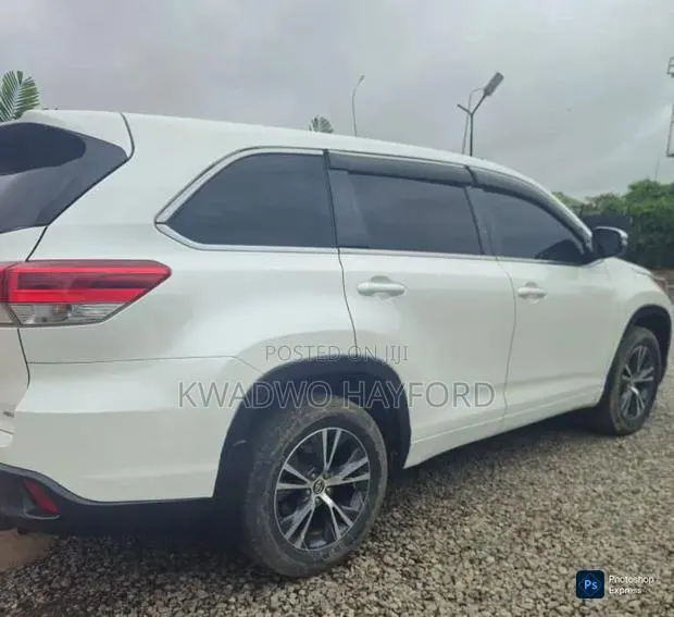 Toyota Highlander 2019 White · Photo 1
