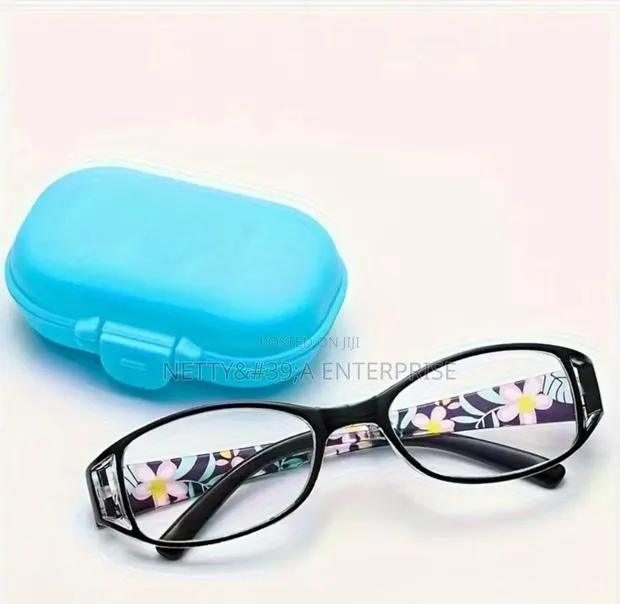 Folding Reading Glasses/Spectacles for Women · Photo 1