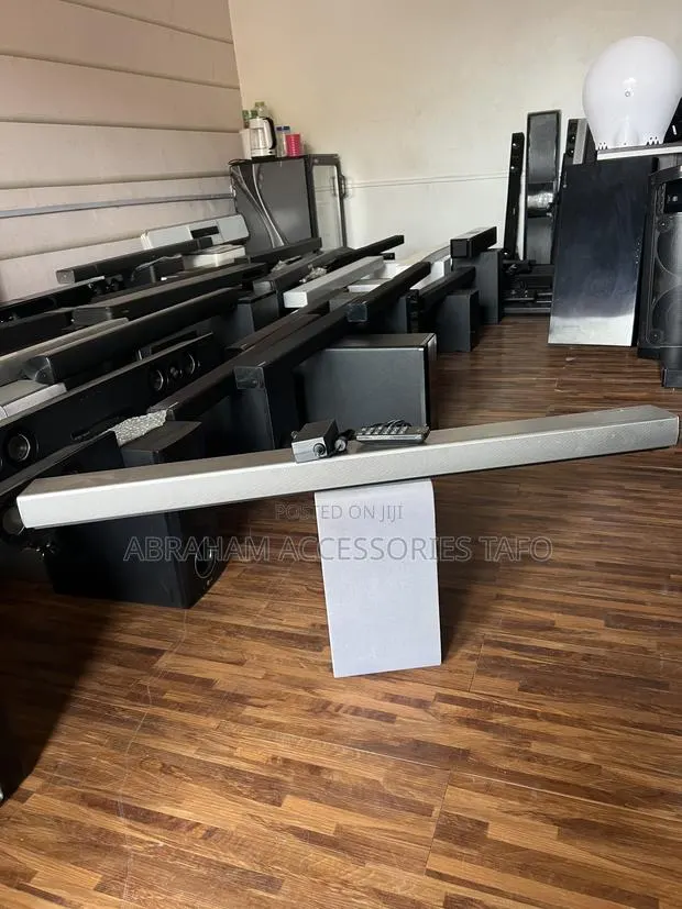 LG Sh5 Soundbar · Photo 1