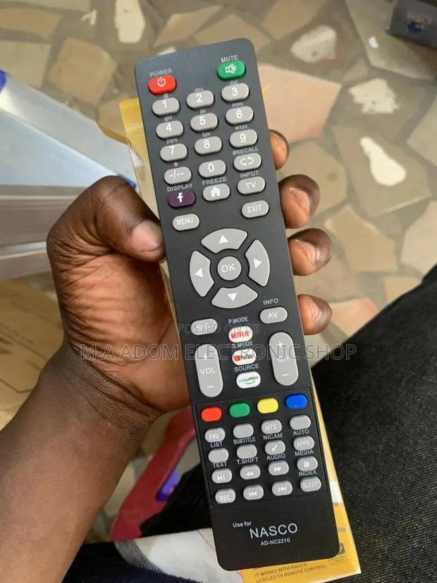 Universal Nasco Tv Remote · Photo 1