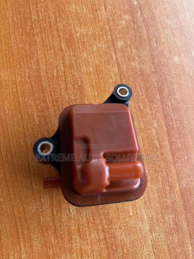 CR-V Canister Purge Valve 2018,2019,2020,2021,2022 · Photo 1