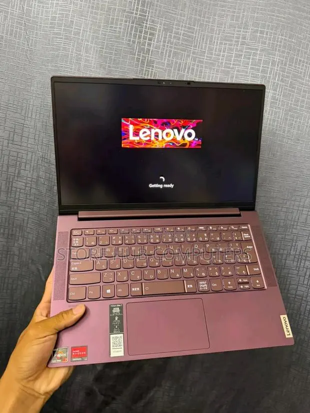 Laptop Lenovo Yoga 700 16GB AMD Ryzen 7 SSD 512GB · Photo 1