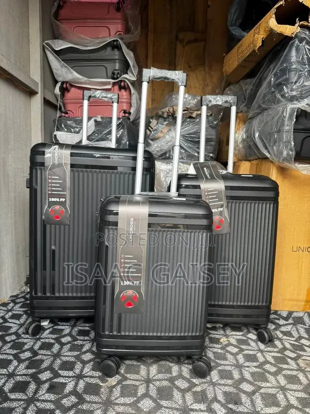 3set Premium Anticrake Luggages for Every Adventure · Photo 1