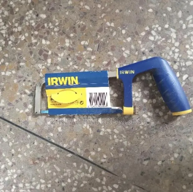 Irwin 150mm / 6-Inch Compact Junior Hacksaw Frame · Photo 1