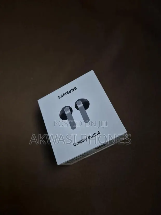 Samsung Galaxy Earbuds 4 · Photo 1
