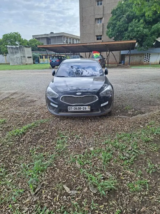 Car Rental (Luxury) · Photo 1
