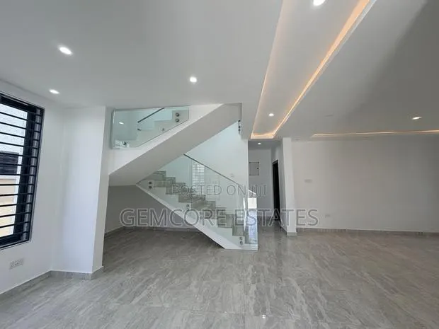 4bdrm House in East Legon for sale · Photo 3