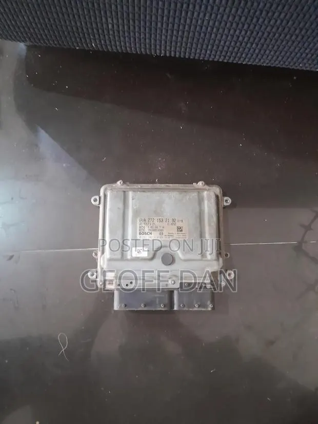 Mercedes Benz C 204 Ecu Control Board · Photo 1