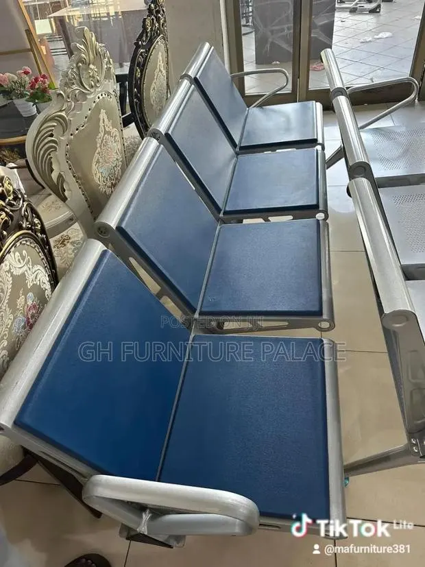Four in 1 Waiting Chair for Office · Photo 1