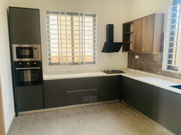 4bdrm House in Ashongman Estate for sale · Photo 6