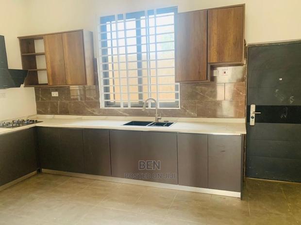 4bdrm House in Ashongman Estate for sale · Photo 3