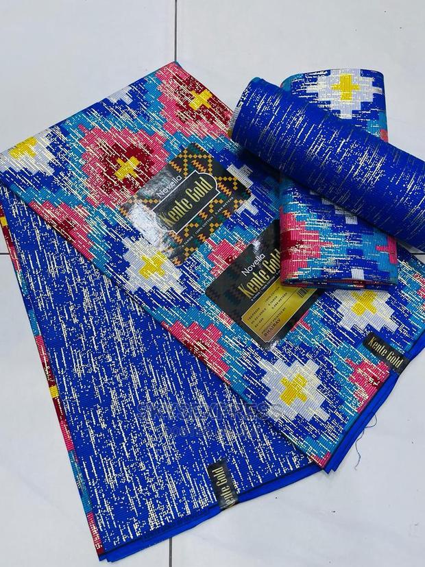 African Fabrics · Photo 3