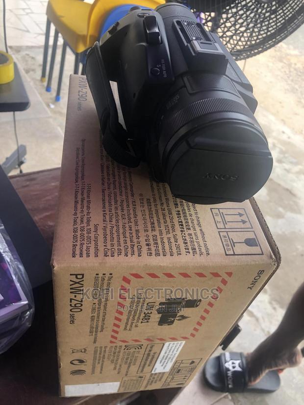 The Beautifully Compact PXW-Z90 Capture Broadcast Quality · Photo 1