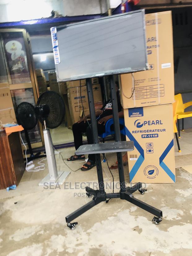 Tv Stand Mount Trolley · Photo 2