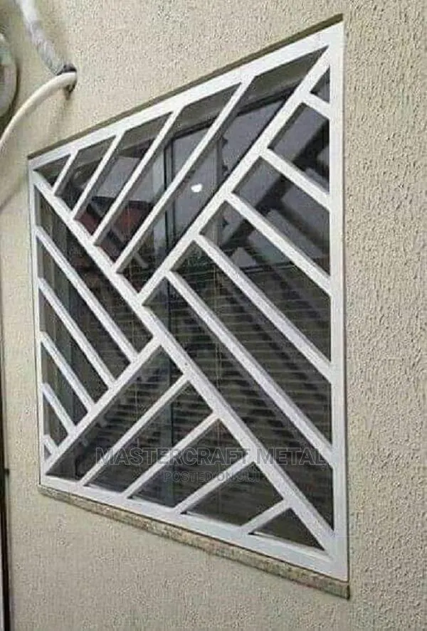 Beautiful Strong Burglar Proof · Photo 1