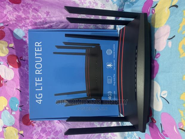Router ( Universal Sim Router It Accepts Any SIM Card) · Photo 4