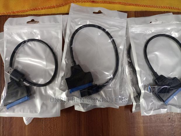 SATA Cable 3.0 Connector · Photo 3