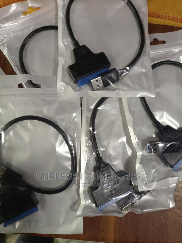 SATA Cable 3.0 Connector · Photo 2