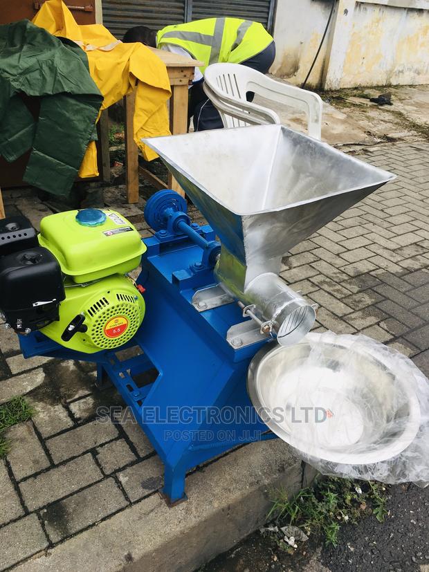 High Quality Fufu Pounding Machine · Photo 1