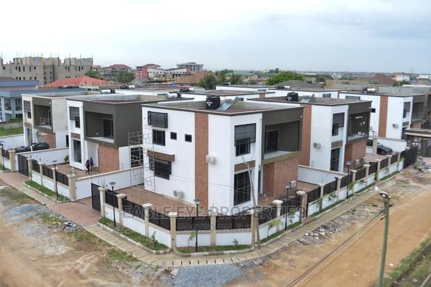 Furnished 4bdrm House in Accra Metropolitan for sale · Photo 2