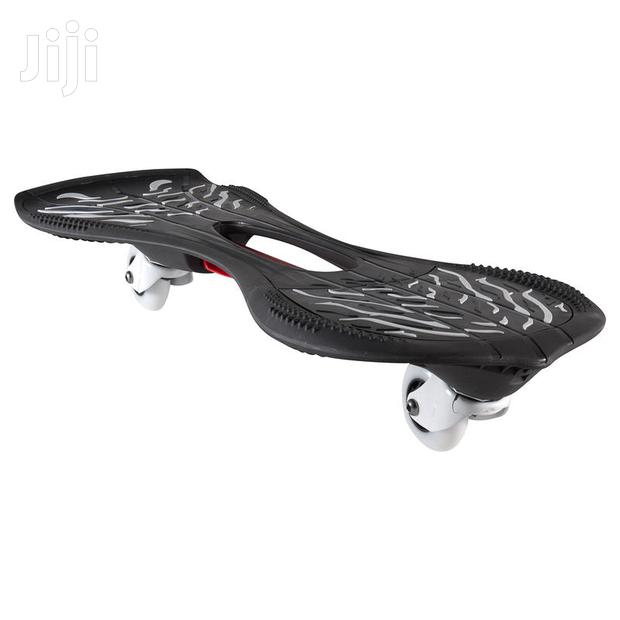 Oxeloboard Waveboard - Black/White · Photo 1