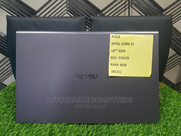 New Laptop Asus X501A 8GB Intel Core I3 SSD 256GB · Photo 1