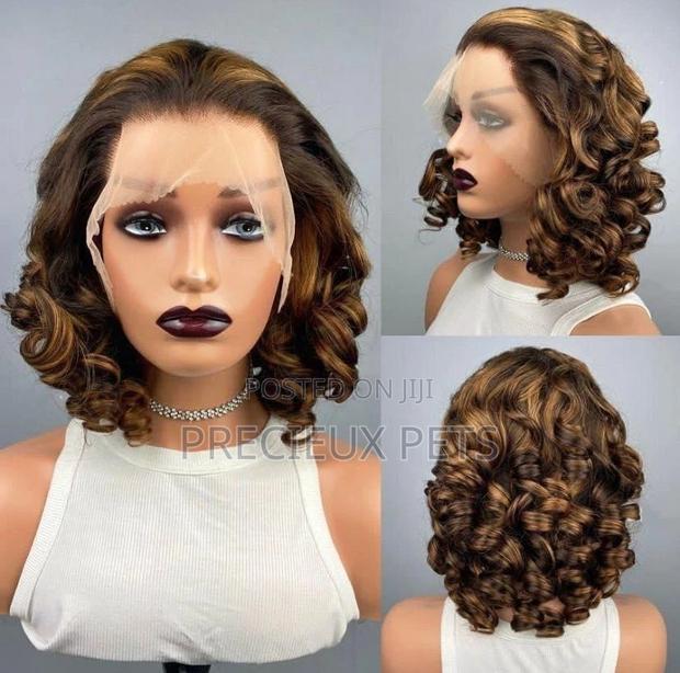 Full Frontal Magic Piano Wig · Photo 1