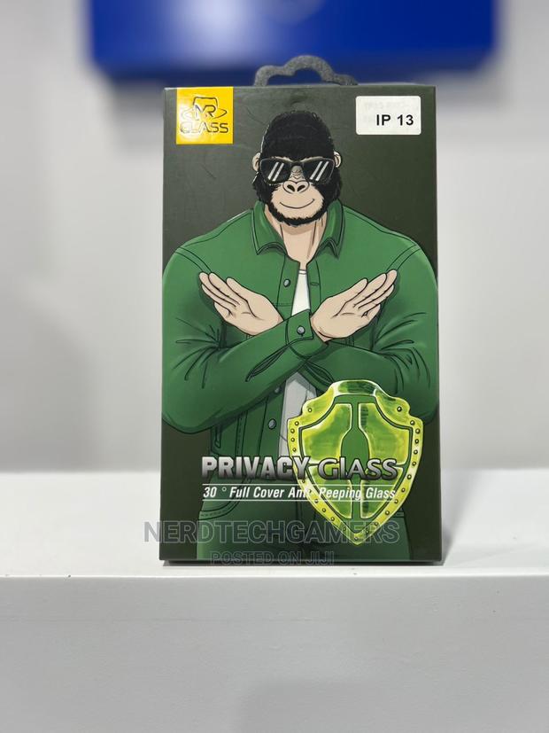 Privacy Glass Screen Protector for Ip 13 13pro · Photo 2