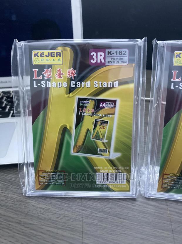 Table Talkers Qr Code Acrylic Sign Stand · Photo 7