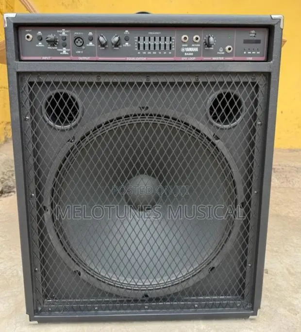 Yamaha BA400 Bass Guitar Combo (An 18inches Combo) · Photo 1