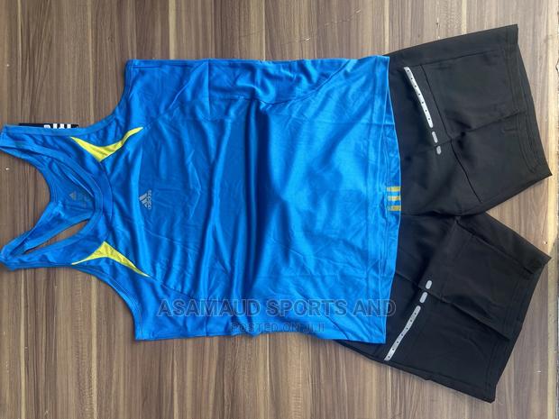 Original Set of Gym Suits at Cool Price · Photo 3