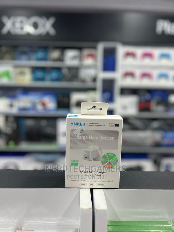 Anker 511 Charger (Nano 3, 30W) · Photo 2