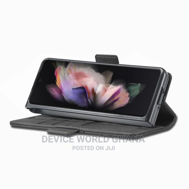 Forwenw Leather Flip Case for Samsung Z Fold 4 · Photo 3