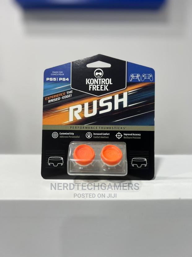 Kontrolfreek FPS Freek Galaxy Black for Ps4/Ps5 · Photo 6