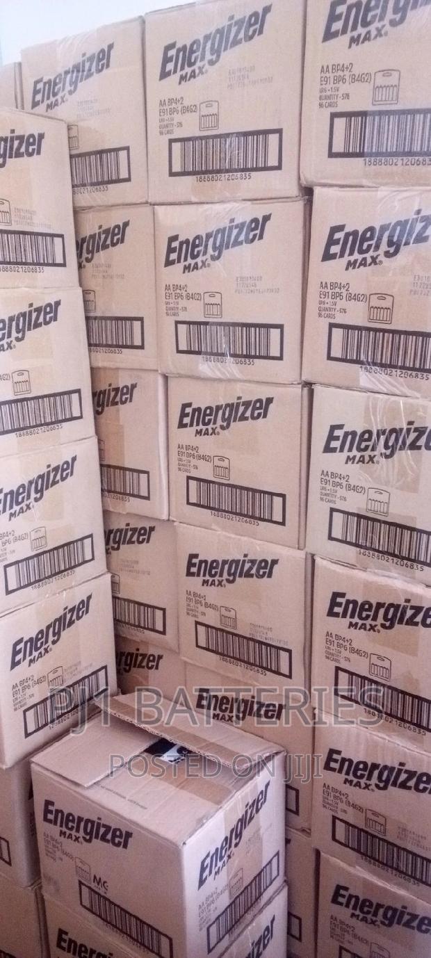 Aa,Aa, C2,D2 Energizer Batteries · Photo 1
