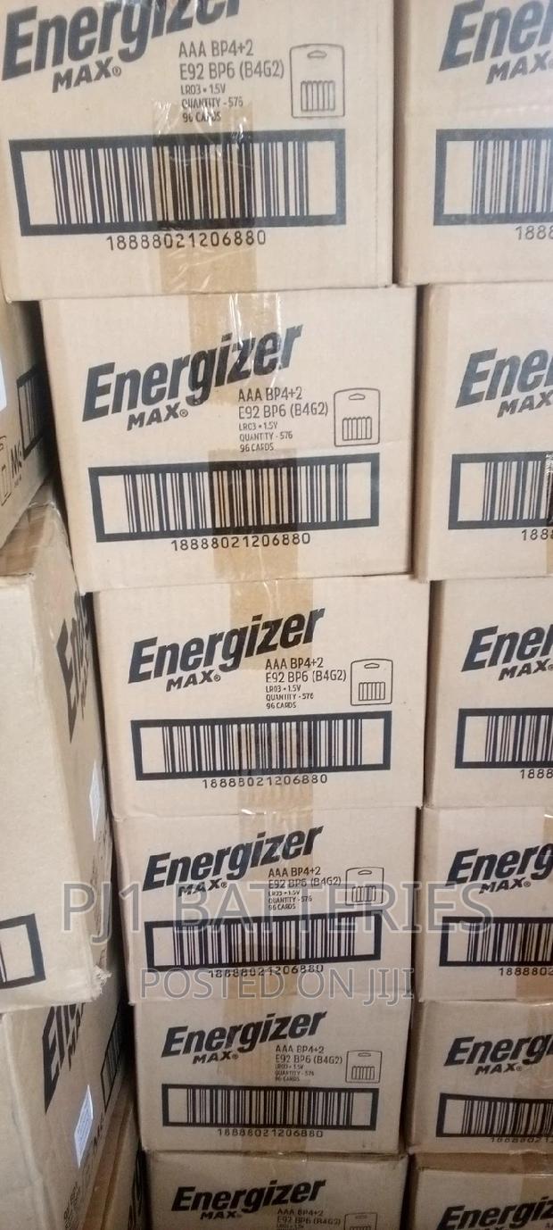 Aa,Aa, C2,D2 Energizer Batteries · Photo 2