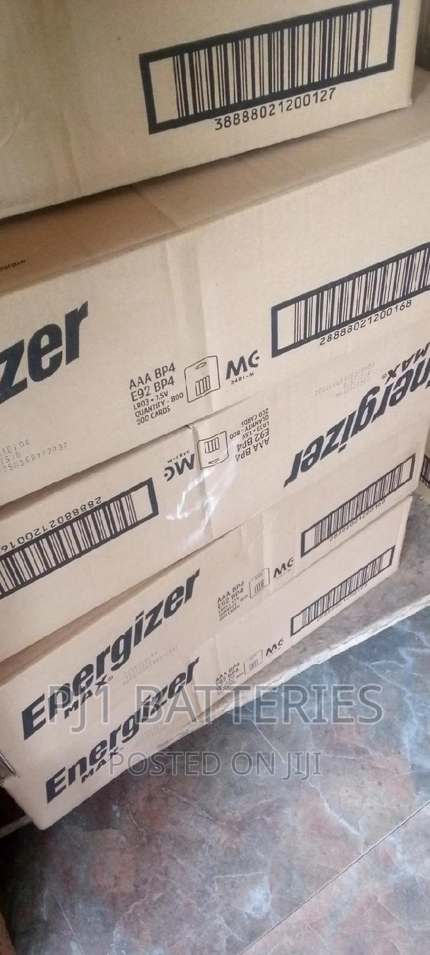 Aa,Aa, C2,D2 Energizer Batteries · Photo 4