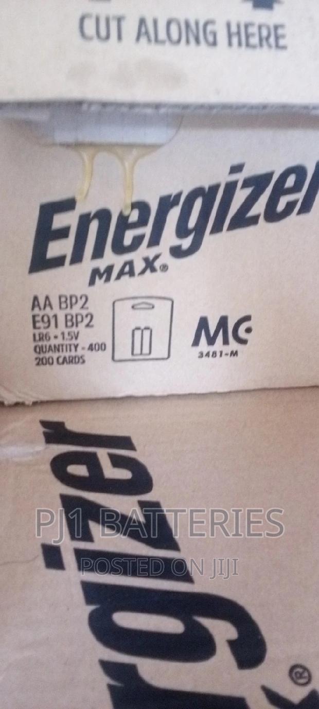 Aa,Aa, C2,D2 Energizer Batteries · Photo 5