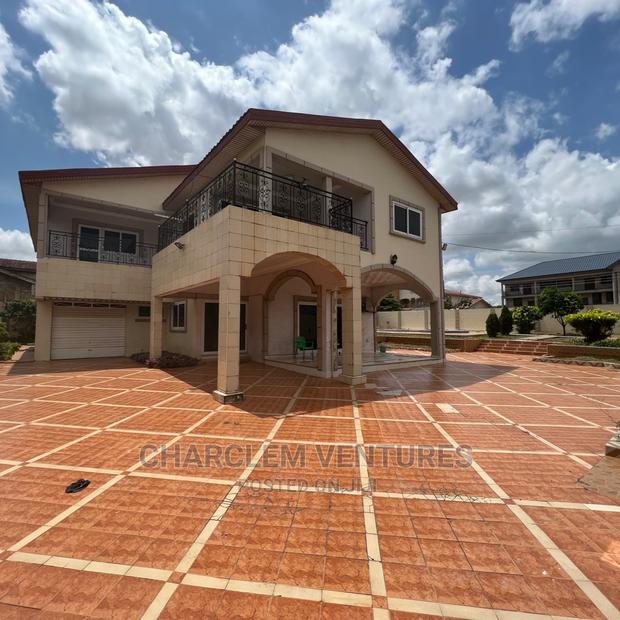 5bdrm House in Charclem Ventures, East Legon for sale · Photo 2