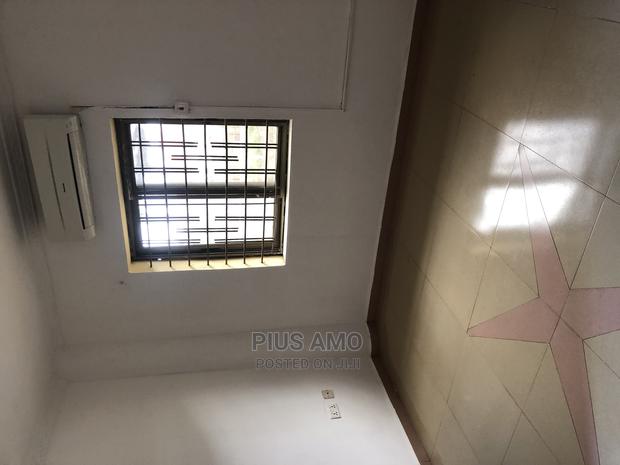 One Bedroom · Photo 3