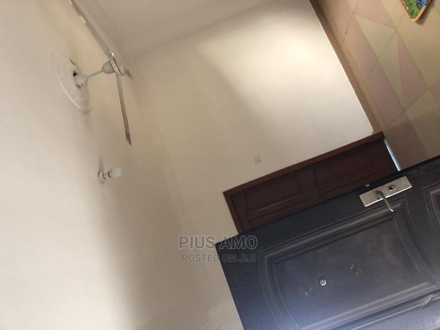 One Bedroom · Photo 6