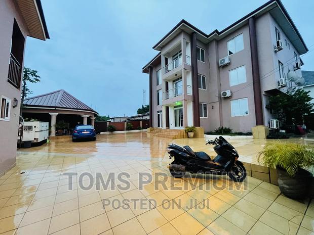 Furnished 3bdrm Apartment in Adjiriganor, East Legon for rent · Photo 3