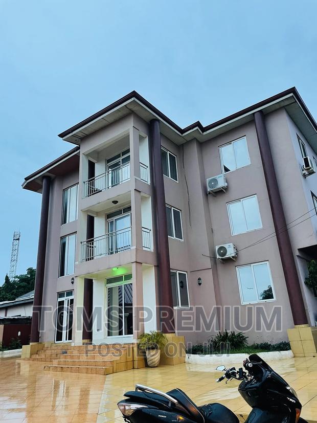 Furnished 3bdrm Apartment in Adjiriganor, East Legon for rent · Photo 2