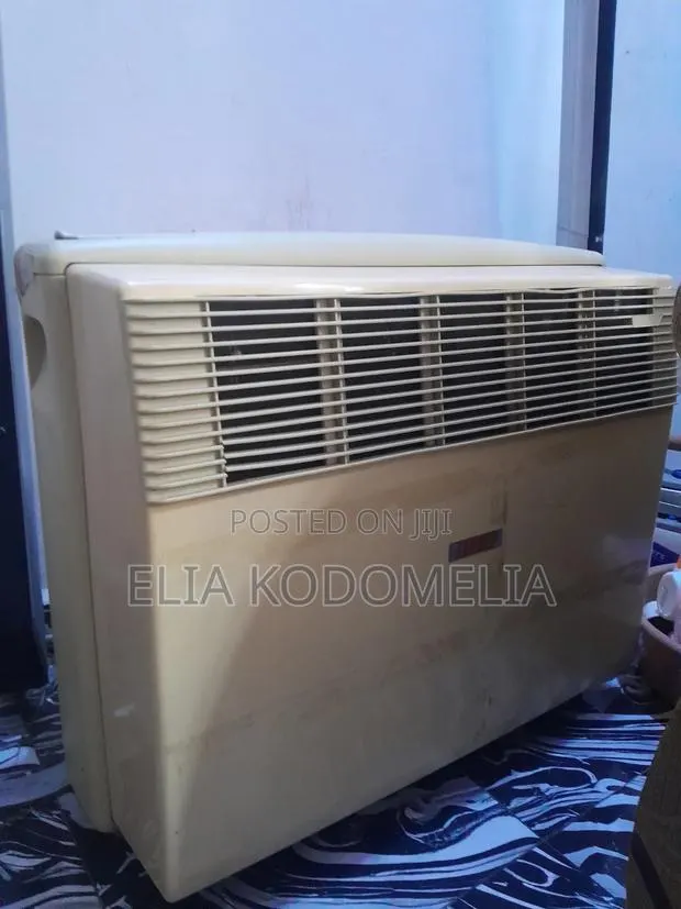 Portable Air Conditioner · Photo 1